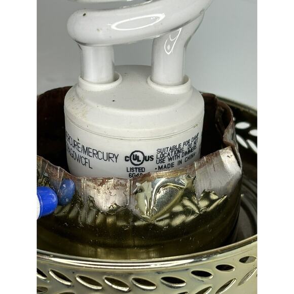 Vintage Quilted Amber Glass Brass Electric Hurricane Style MCM Table Lamp AS IS - Picture 4 of 9